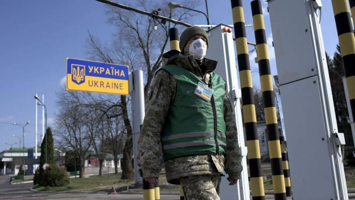 Украина отказалась открыть границы с Беларусью и Россией