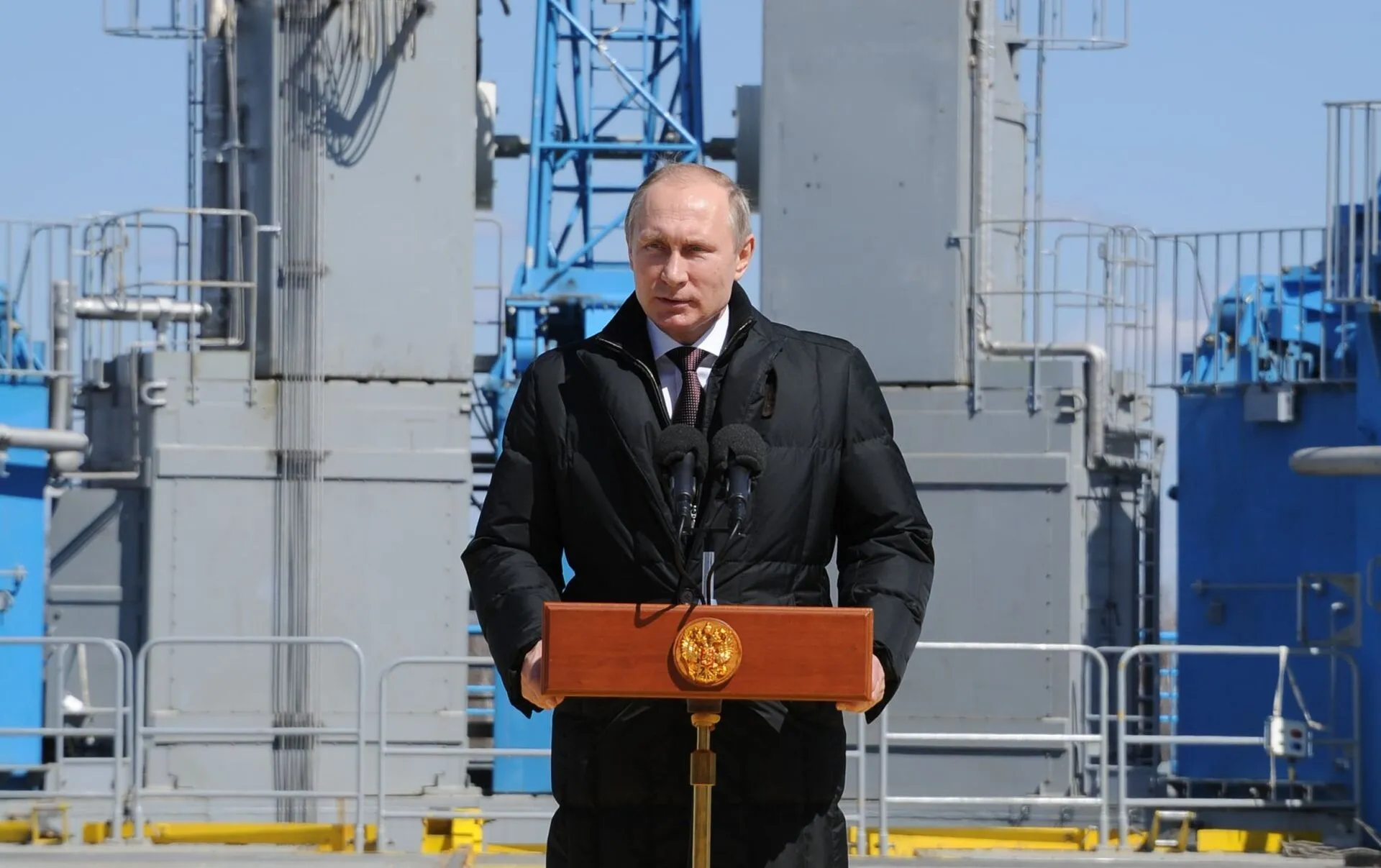 Путин: столкновение с неонацистами на Украине было неизбежно