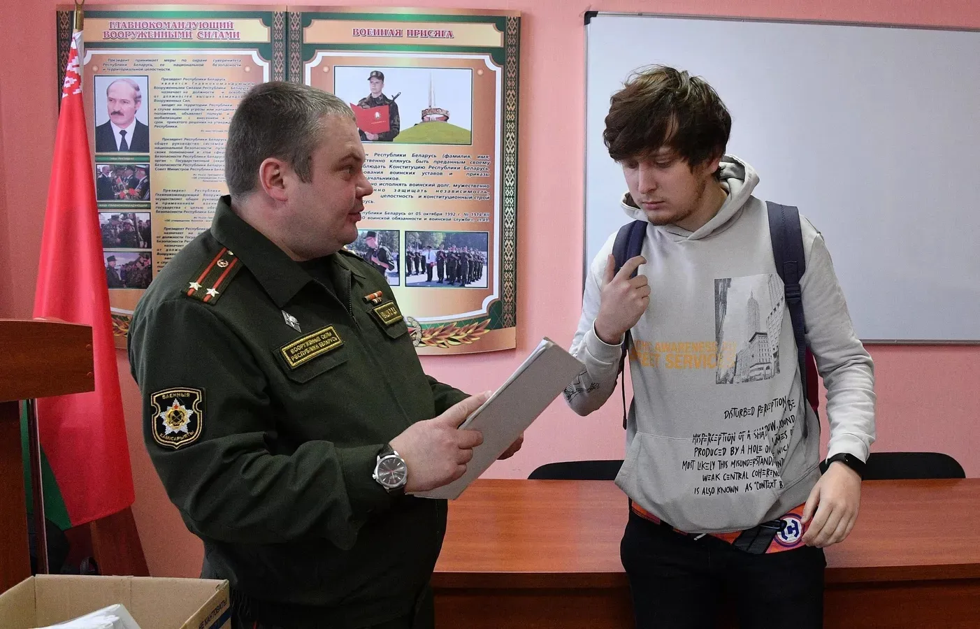 В Беларуси одобрили закон, уточняющий основания для отсрочки от призыва