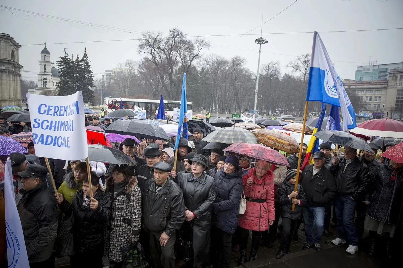 Профком железнодорожников Молдовы призвал к протестам и увольнениям
