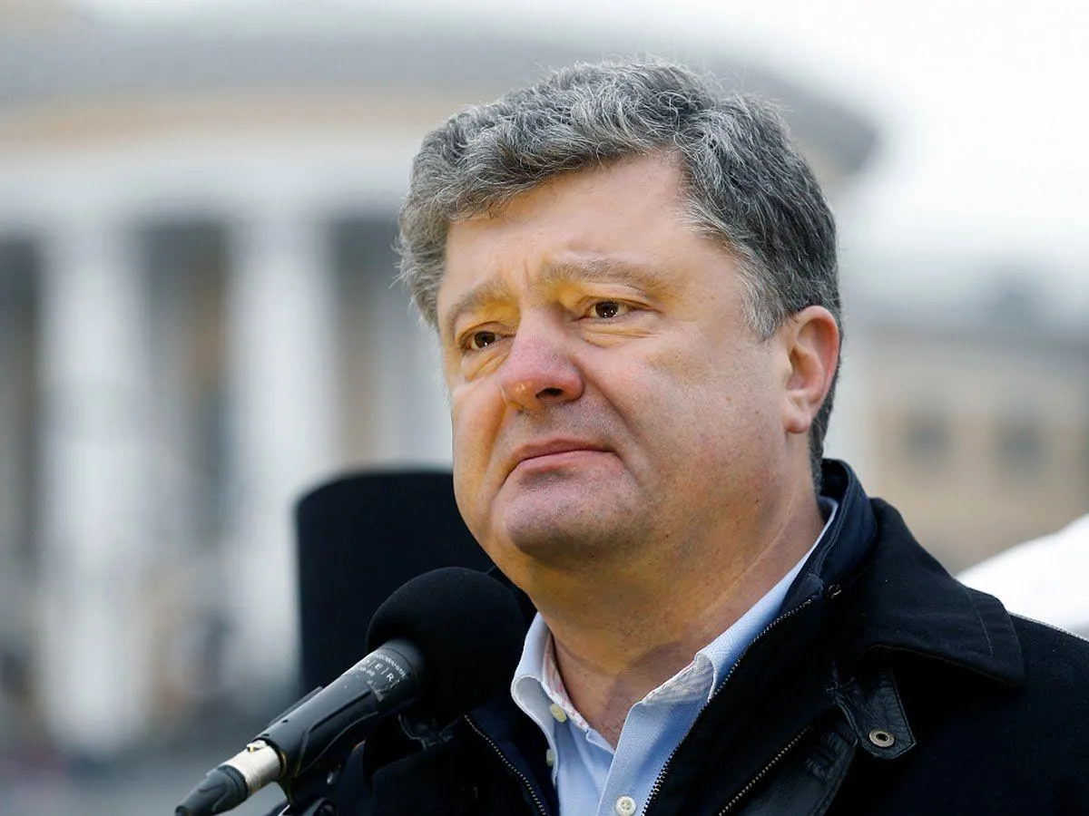 СМИ: Порошенко отказывается лететь на саммит Восточного партнерства из-за текста декларации
