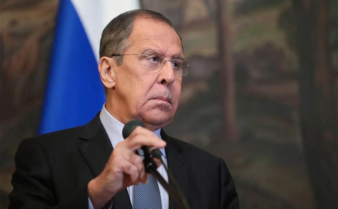 Лавров призвал не нагнетать конфронтационную риторику по Карабаху