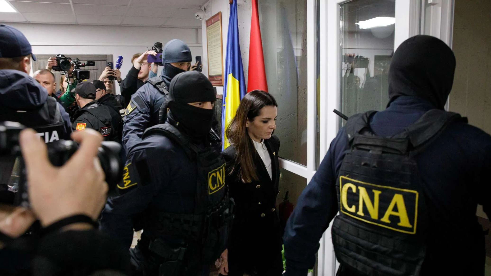 В Молдове и Румынии нарушения конституционных прав стали обычным делом – молдавский политолог