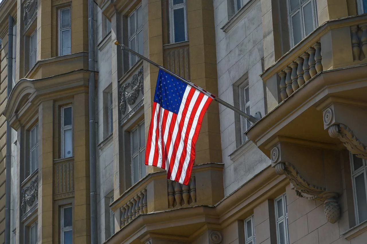 США оставили белорусов без виз