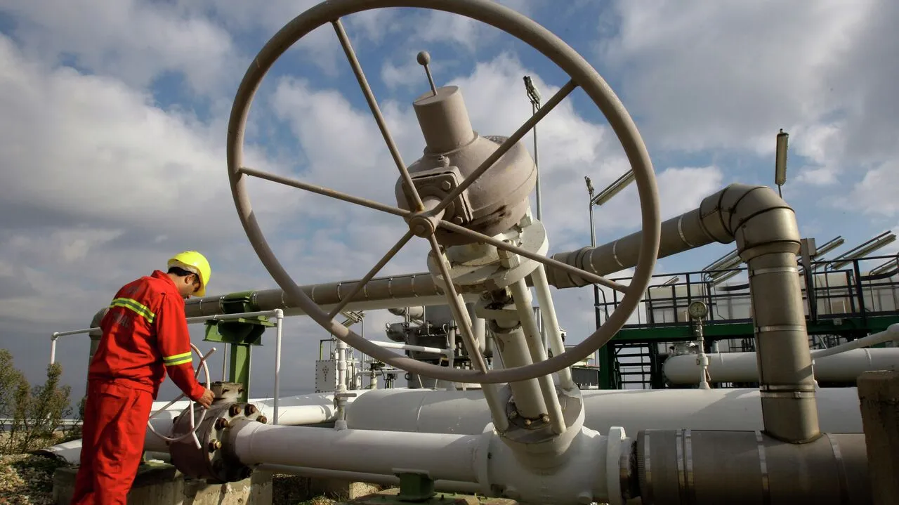 «Газпром» поможет Беларуси построить завод СПГ