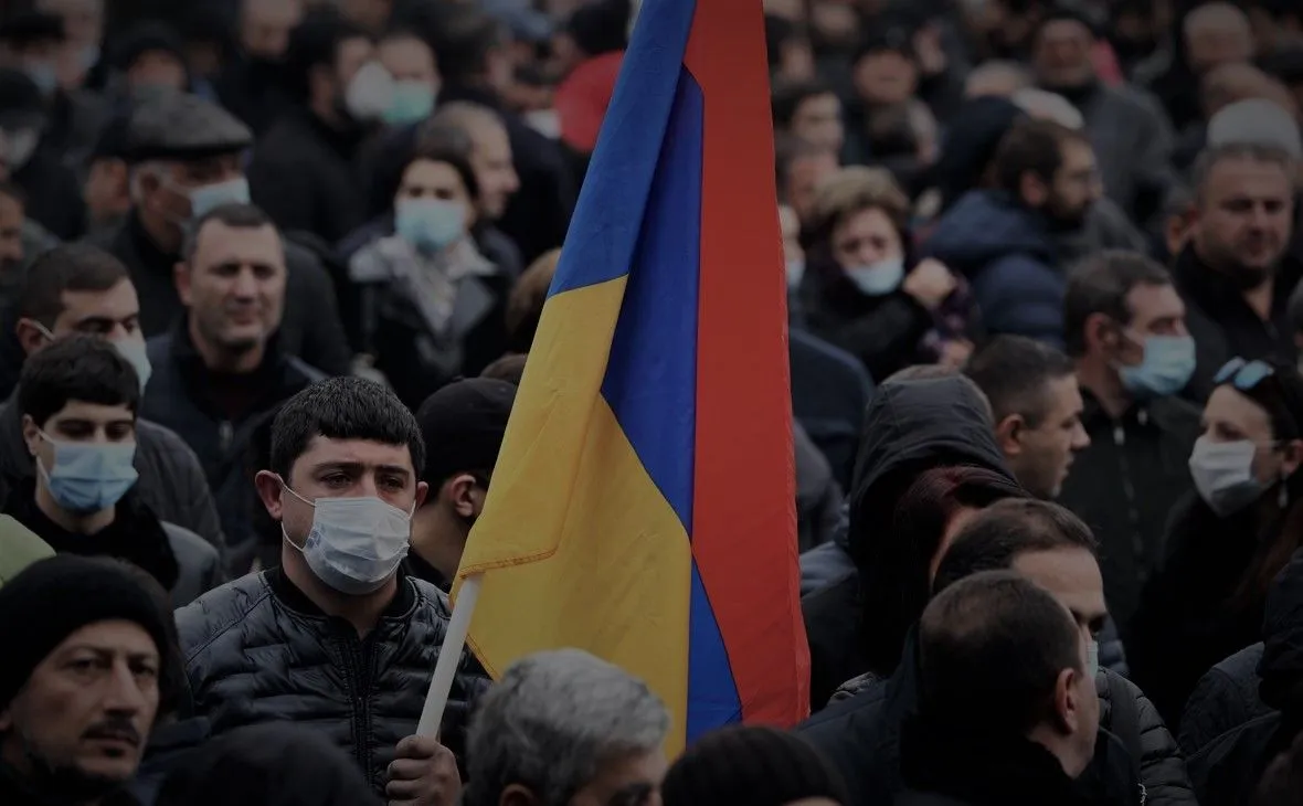 «Протесты нарастают»: оппозиция Армении подготовила план смены правительства