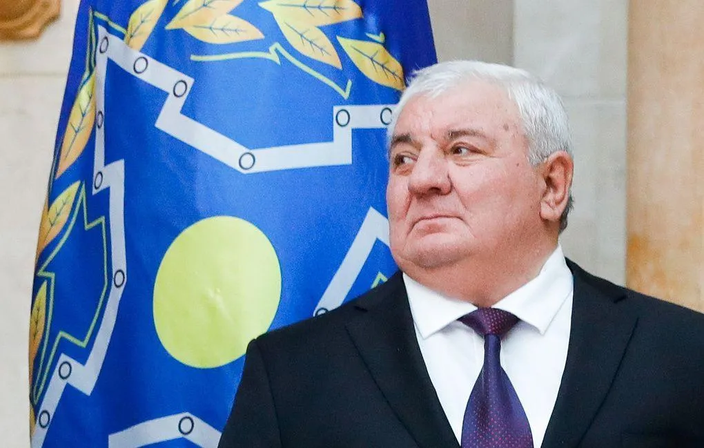 Армения отозвала генсека ОДКБ Хачатурова