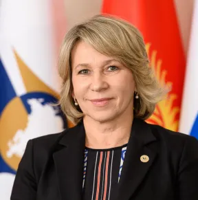 Наталья Жукова