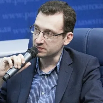 Александр Гущин