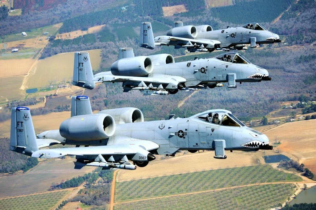 A-10_Thunderbolt.jpg