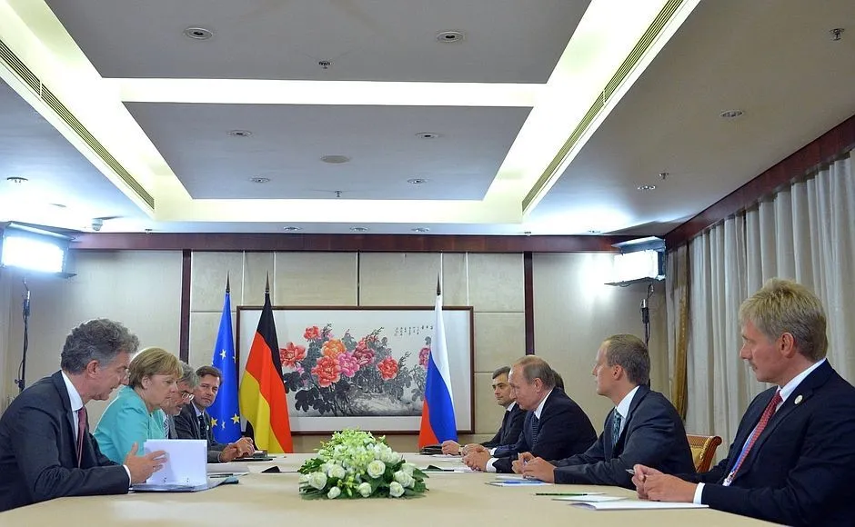 Меркель и Путин_1.jpg