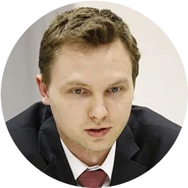 юшков.png