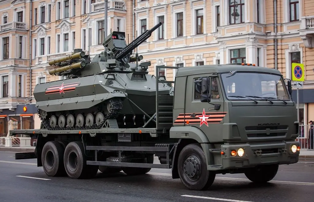боевой робот уран-9.jpg